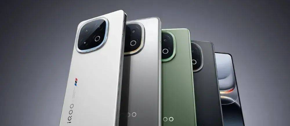 iQOO 15再曝，后续还有平板 